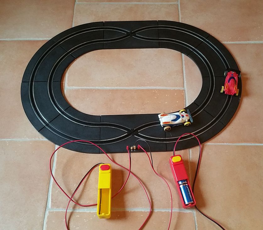 Circuit voiture électrique